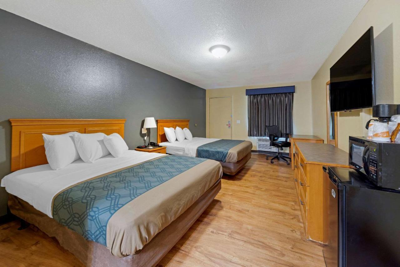 Econo Lodge Pryor Creek Exterior foto